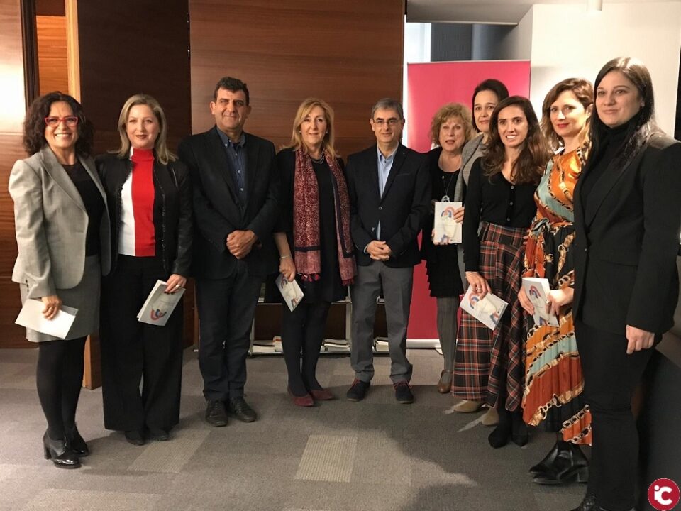 La edil de Cultura ha participado en el Instituto Juan Gil-Albert