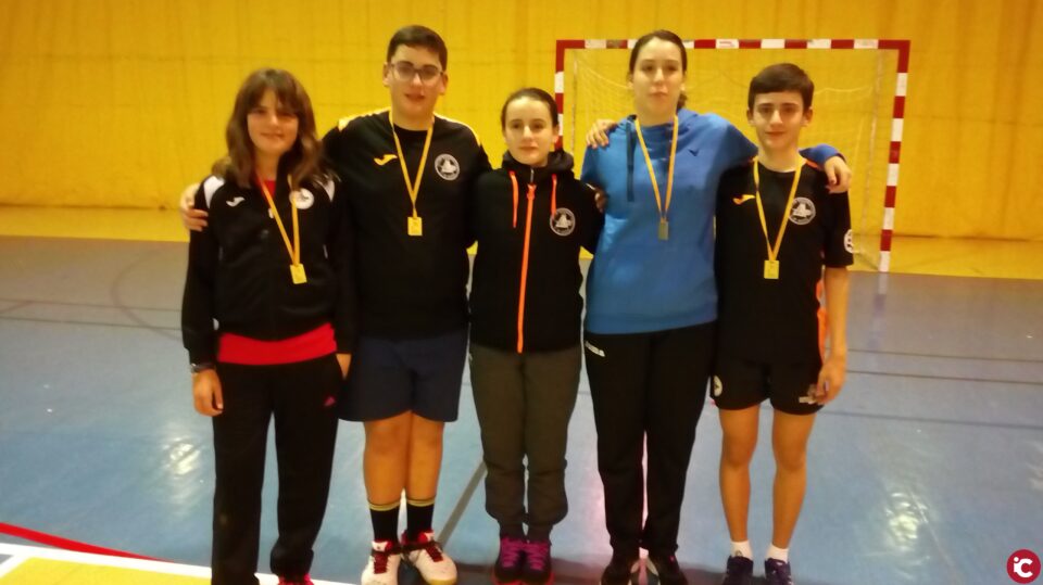 Gran cosecha de medallas del Club Bádminton Aspe en el Campeonato Territorial de Enguera