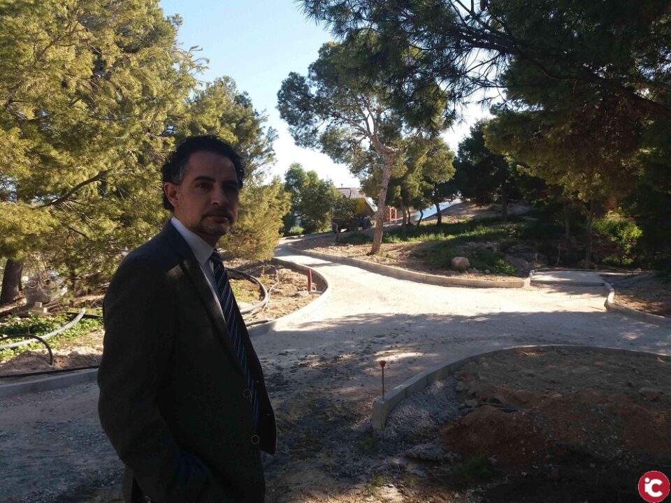 El Ayuntamiento recupera el Monte Tossal como uno de los grandes pulmones verdes de la ciudad con el desarrollo de una red de senderos