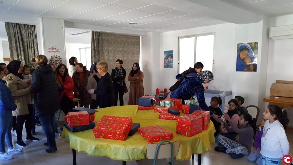 Ahir va tindre lloc des del programa Dóna Mare un desdejuni on han participat les dones amb els seus fills