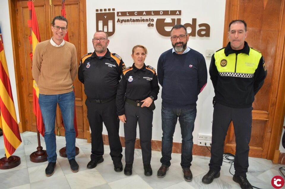 El Ayuntamiento de Elda nombra a los nuevos mandos de Protección Civil