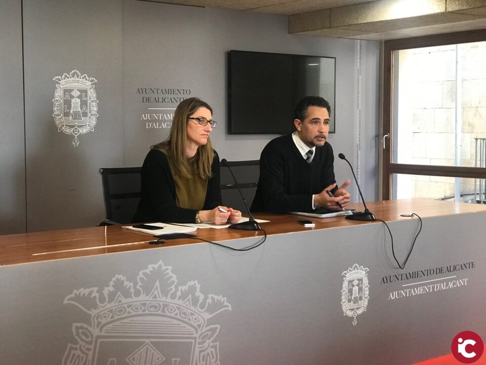 El Ayuntamiento va a reparar cerca de un centenar de calles en San Blas