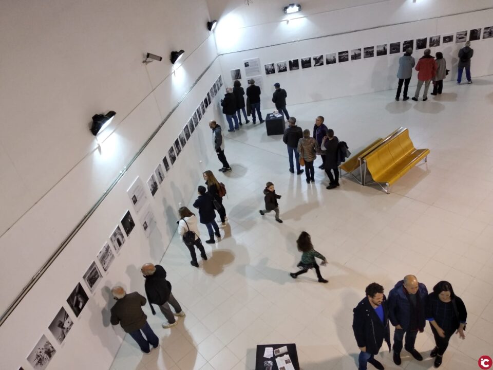 El pasado 15 de enero se inauguró la exposición fotográfica La Mirada de Kati Horna. Guerra y Revolución (1936-1939) de la fotógrafa anarquista húngara que trabajó como reportera gráfica durante la Guerra Civil Española