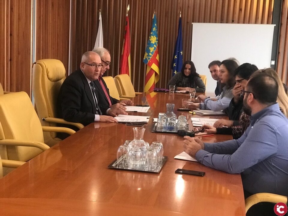 El Ayuntamiento constituye la comisión no permanente sobre la contratación del Patronato Municipal de la Vivienda