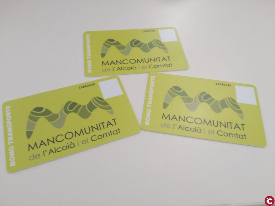 El Servei de Transport Universitari de la Mancomunitat estrena targeta de transport i abonaments