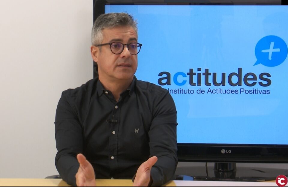 Programa "Actitudes Positivas" con Isidro Costa sobre la internacionalización desde la no necesidad