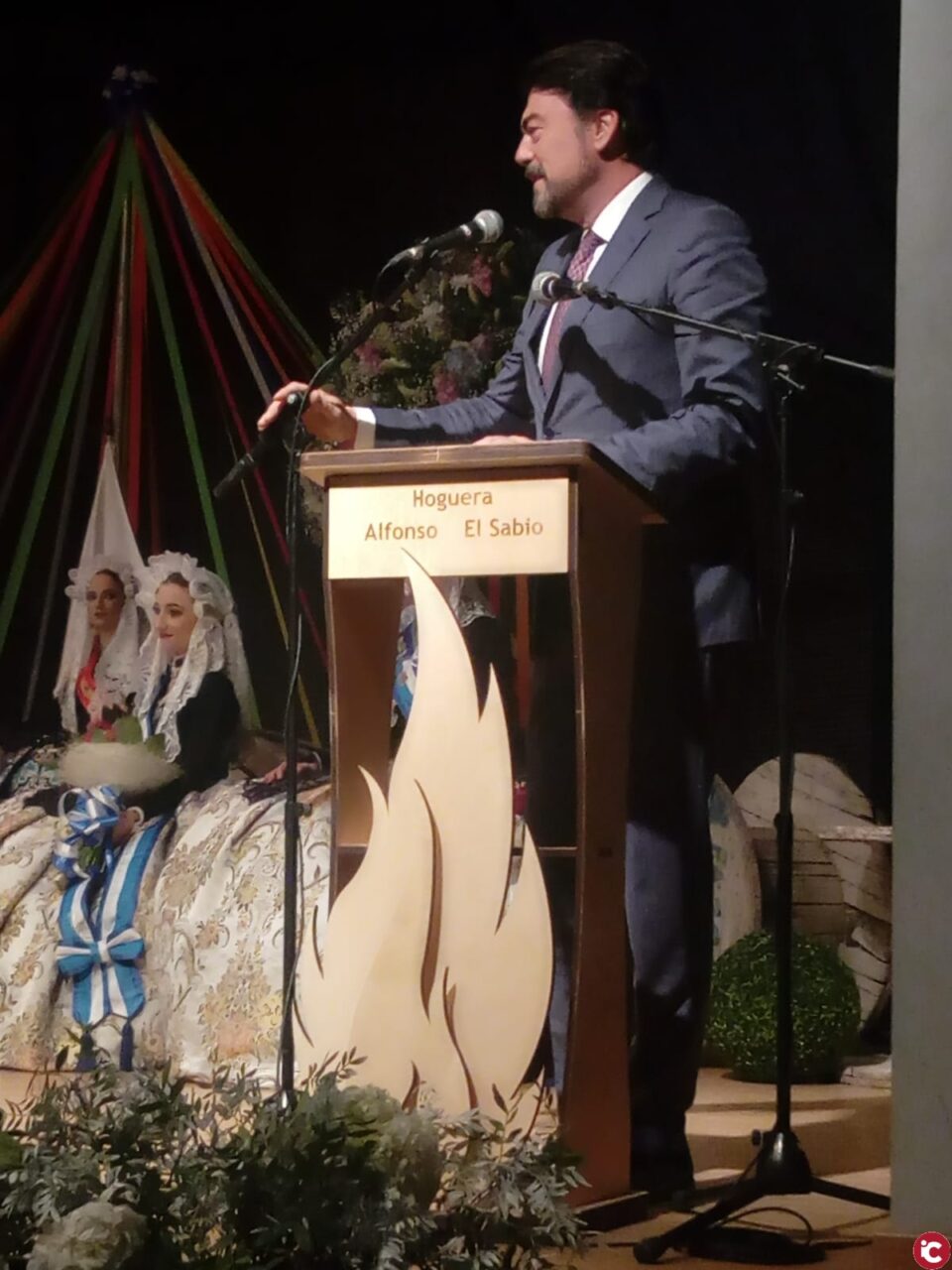 Luis Barcala y Els tresors d´Alacant de Alfonso El Sabio