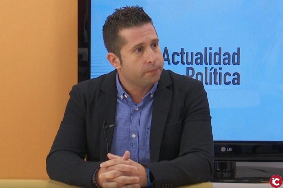 CIUDADANOS PETRER: "Sales pregunta por qué en 4 años el Gobierno ha sido incapaz de reparar un tramo de la avenida Felipe V de solo 25 metros"