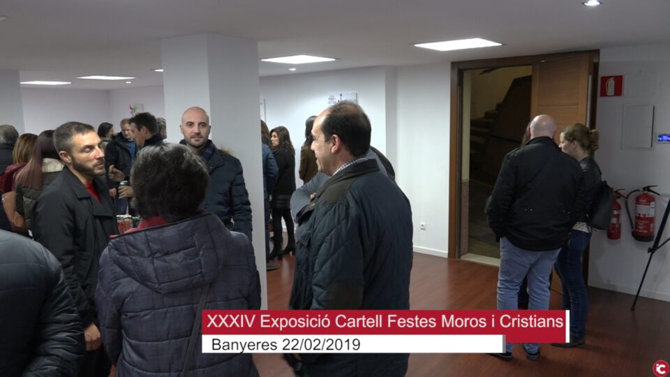 Inauguración de la exposición de la XXXIV edición del cartel anunciador de las fiestas de Moros y Cristianos