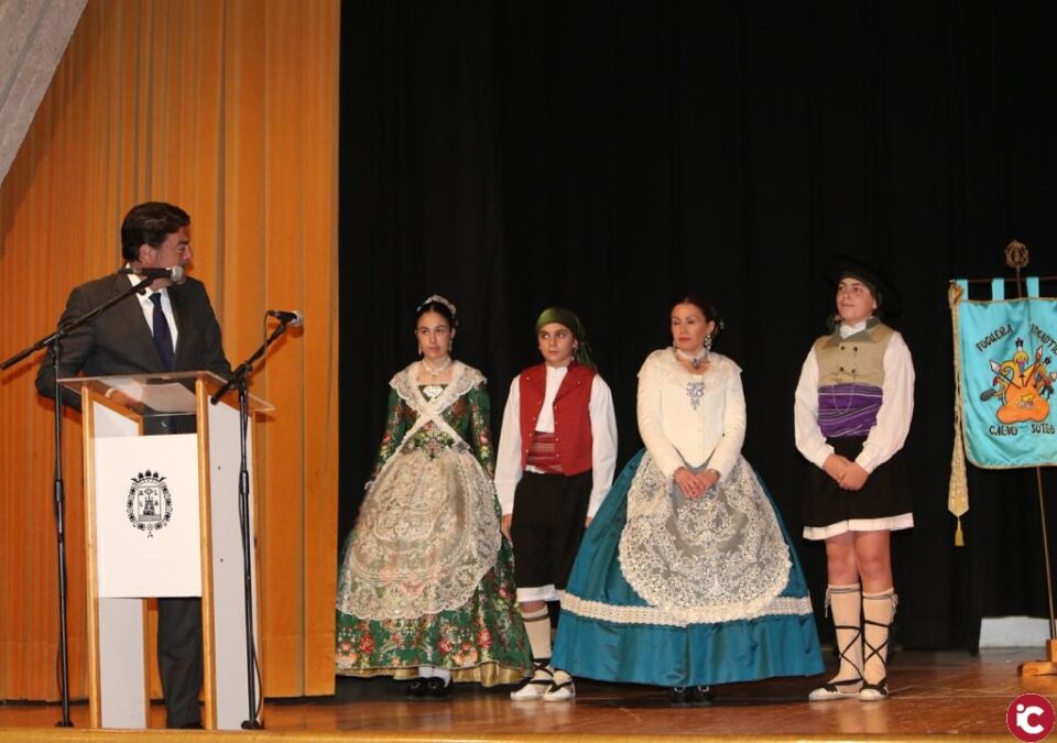 Proclamación de las belleas adulta e infantil y damas de honor de la hoguera Calvo Sotelo