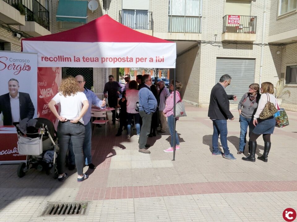 PSOE IBI: El PSOE recoge más de 70 propuestas en el barrio Fernoveta - San Miguel