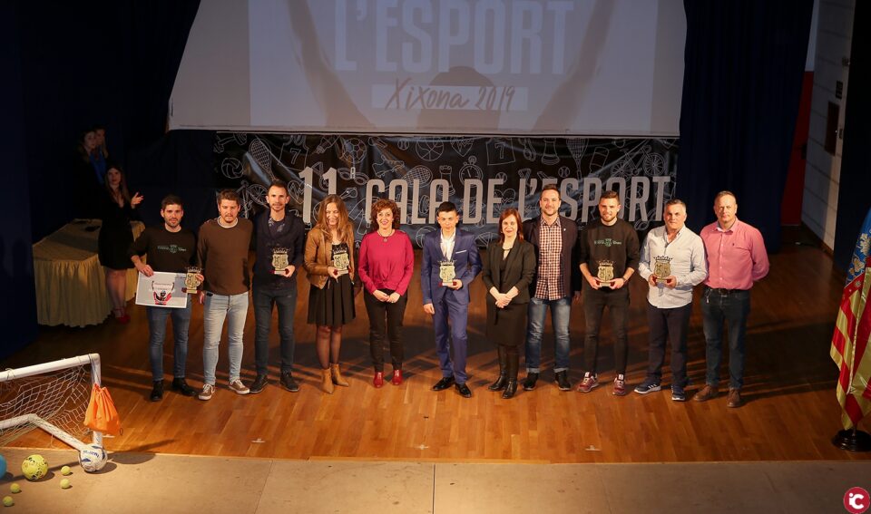 El corredor de montaña Rubén Martínez y la subcampeona de remo Ángeles Arques