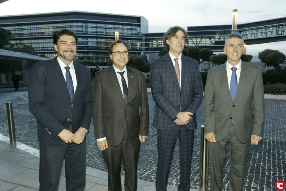 El alcalde anima a los empresarios a dar el salto a la nueva economía digital para convertir a Alicante en un hub de la innovación y el emprendimiento
