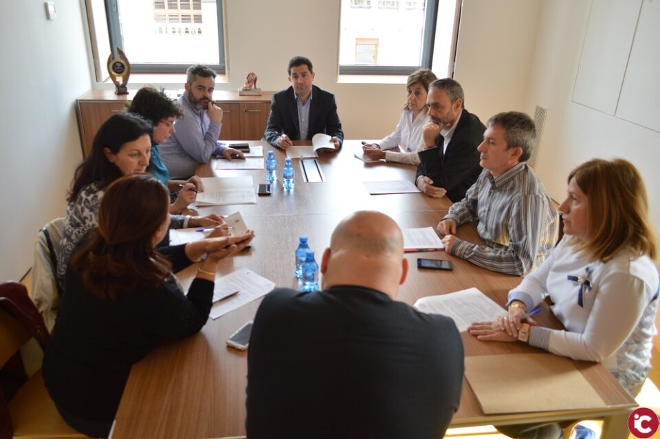 LAjuntament posa en marxa les beques residència de lIVAM CADA ALCOI