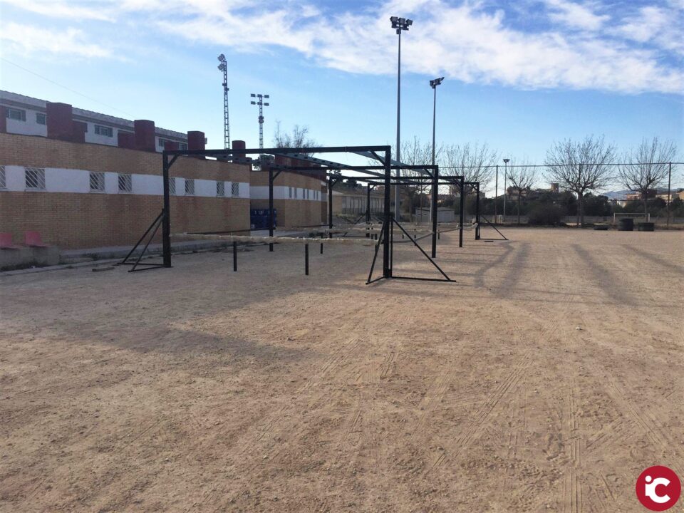 La prueba de obstáculos Egyptian Race se celebra el domingo en Elda con cerca de 800 participantes