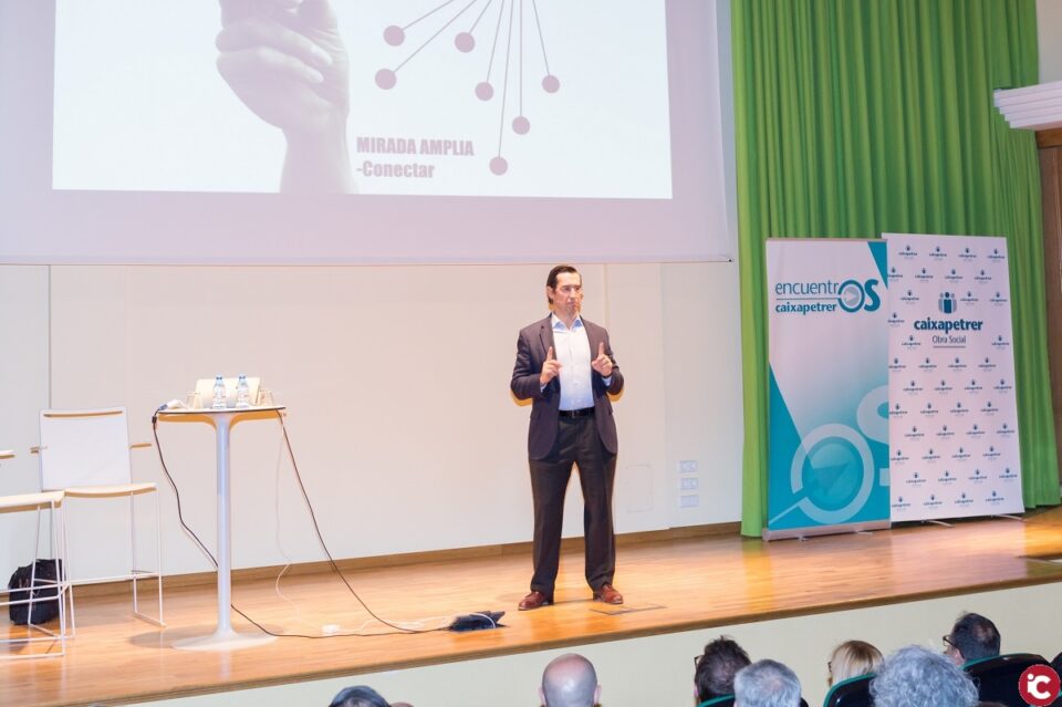 Mario Alonso Puig habla sobre liderazgo personal y profesional en EncuentrOS Caixapetrer