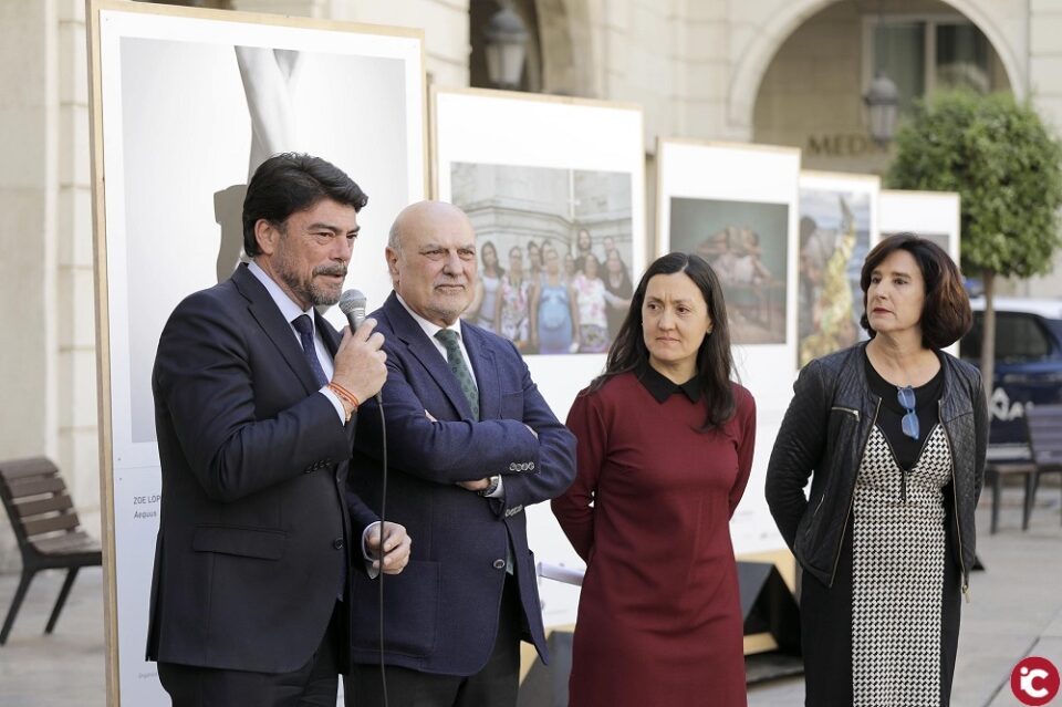 La Unidad Fox de la Policía Local de Alicante levanta 44 actas por botellón y venta ambulante ilegal este fin de semana