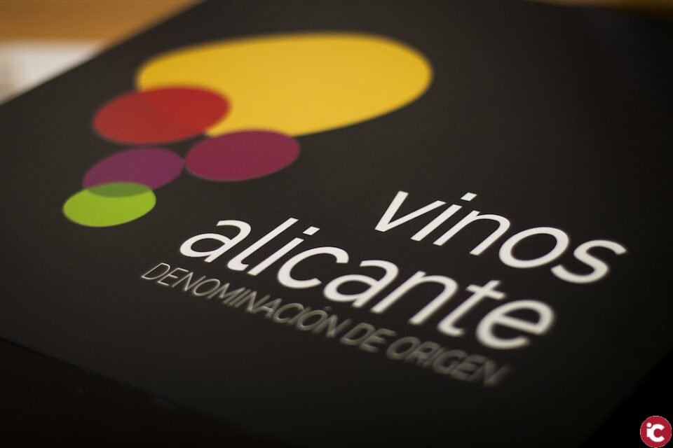 El valor de los Vinos Alicante DOP alcanza los 35