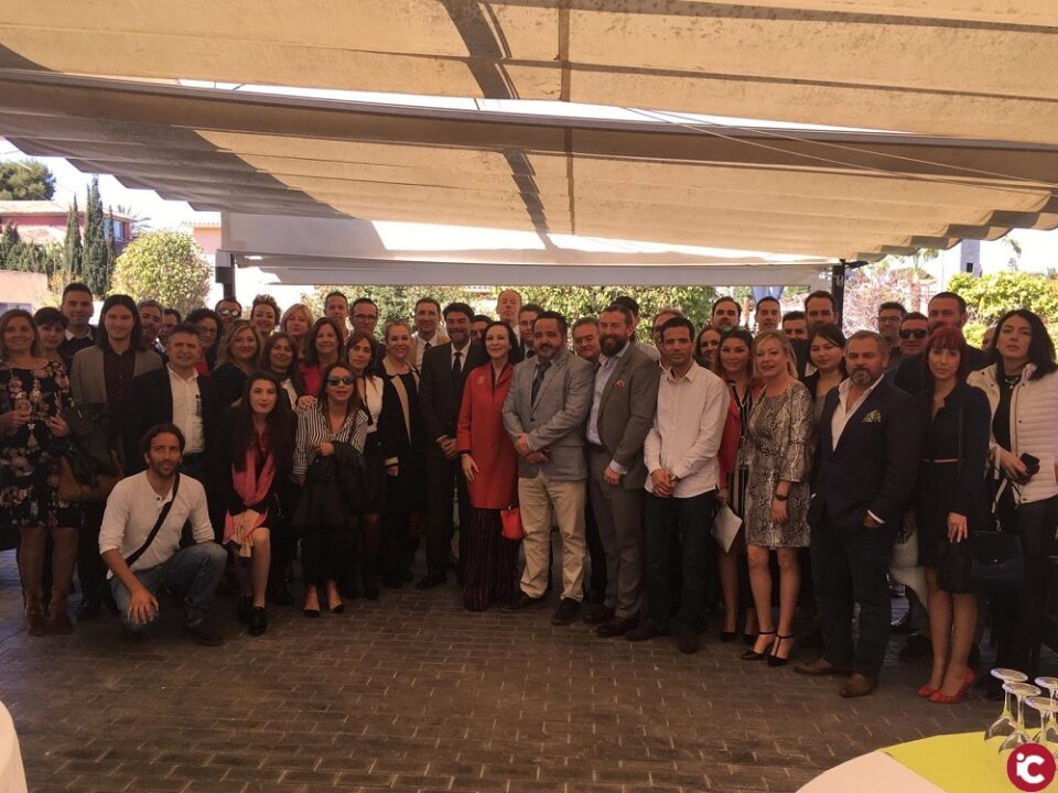 Desayuno con miembros de la Plataforma Unidos 8 de Marzo