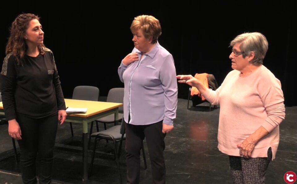 Las Amas de Casa de Onil informan de su oferta de talleres y actividades