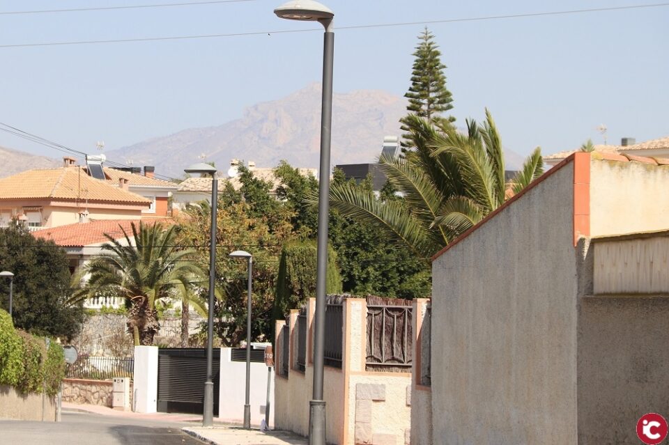 Entra en funcionamiento el nuevo alumbrado de Los Girasoles tras una inversión de más de 500.000 euros