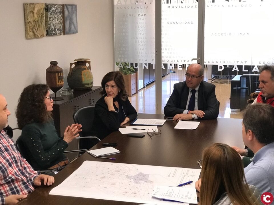 El Ayuntamiento impulsa un plan para tener unas Hogueras accesibles