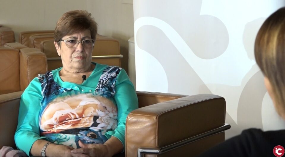 Programa "El primer café con" Virtudes Abad