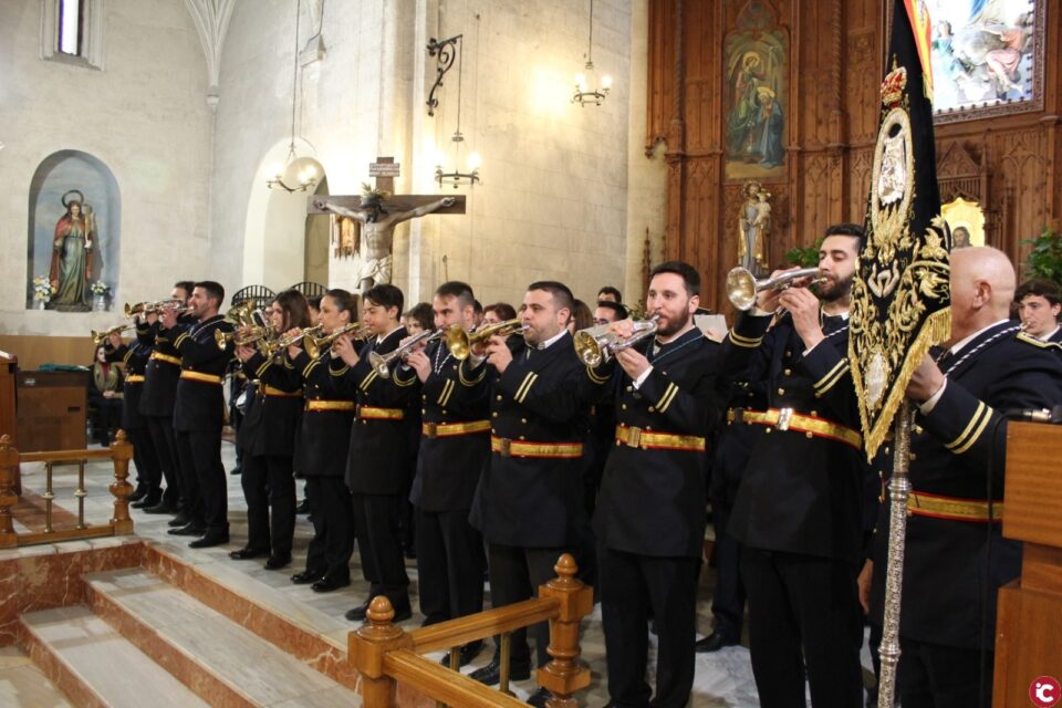 28 nuevos Hermanos se incorporan a la Hermandad Amor y Esperanza de Villena
