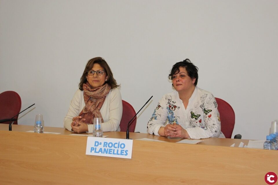 La IX Jornada de Cooperación del Colegio de Enfermería de Alicante da a conocer la situación y problemas de diferentes grupos de población vulnerable