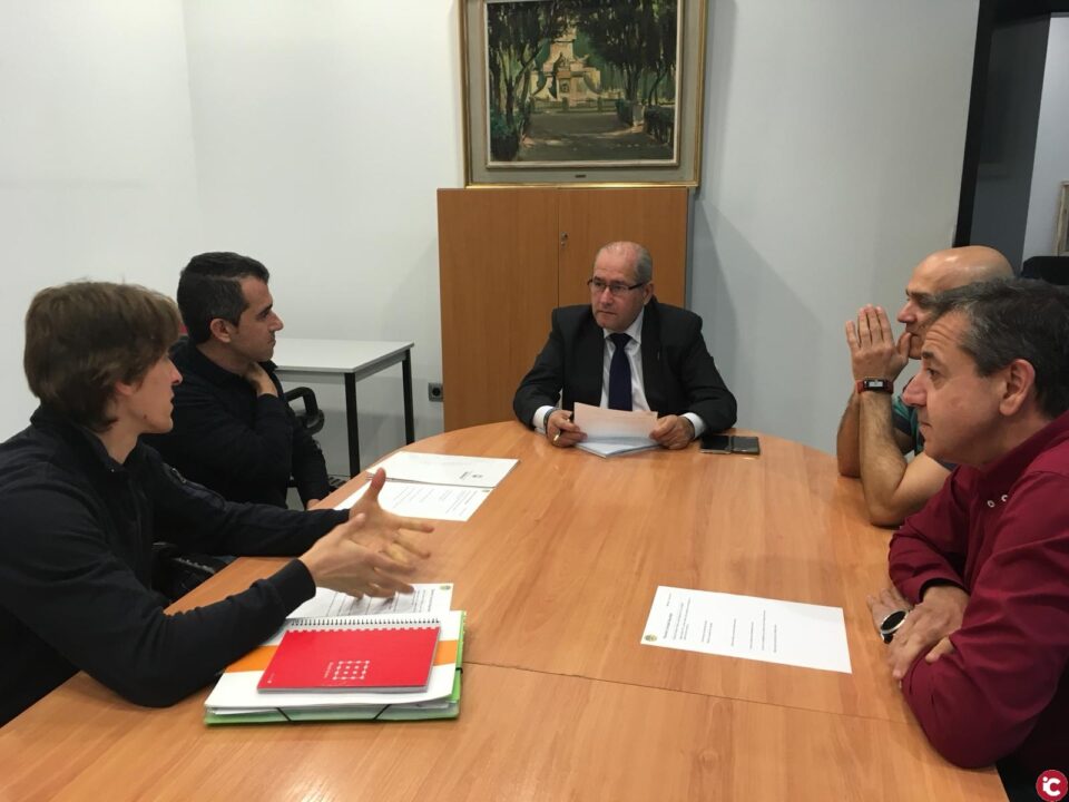 La Policía Local de Alicante y el Ayuntamiento celebran el 12 de mayo la VII Carrera Solidaria a favor de la Asociación de Espina Bífida e Hidrocefalia de Alicante -AEBHA-