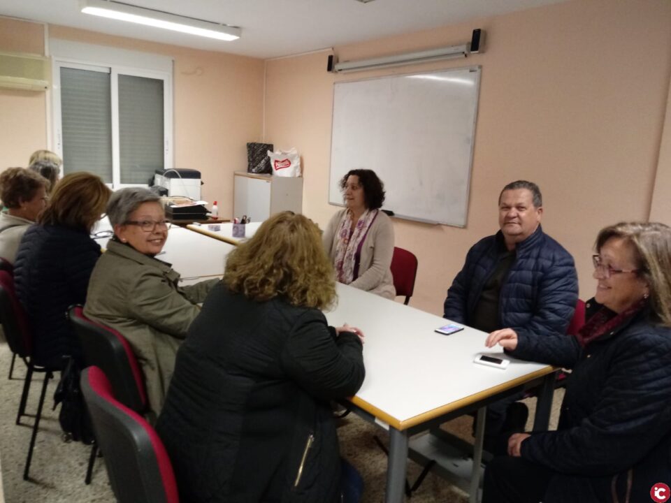 CC.OO. se reúne con la Asociación de aparadoras/es y trabajadoras/es del calzado de Villena.