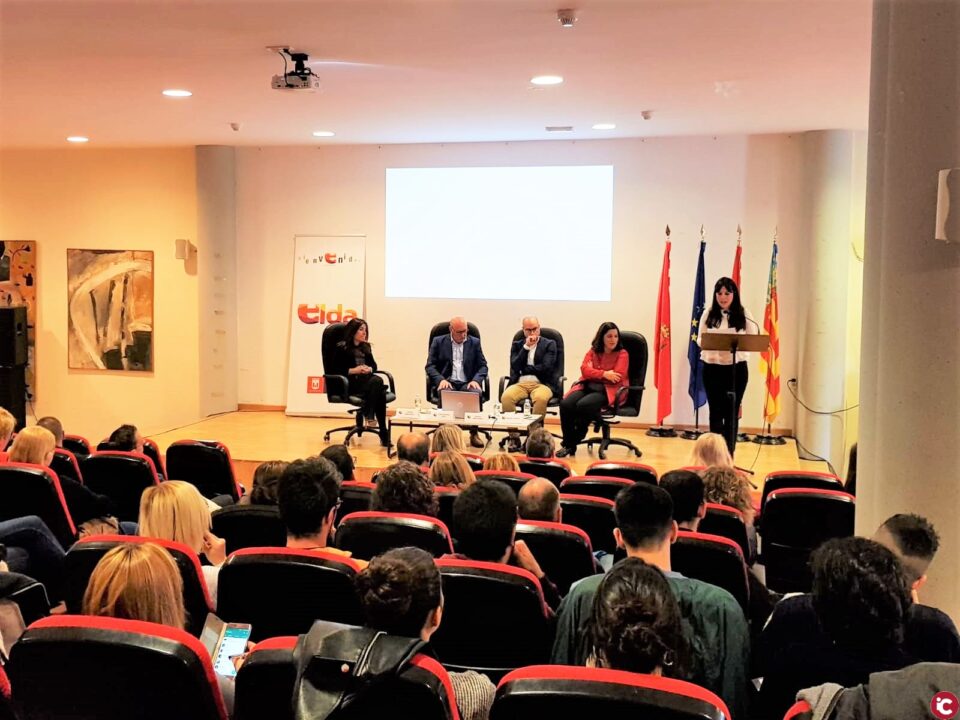 Éxito de participación en la jornada La evolución del turismo en las ciudades medias de interior organizada por la Concejalía de Turismo eldense