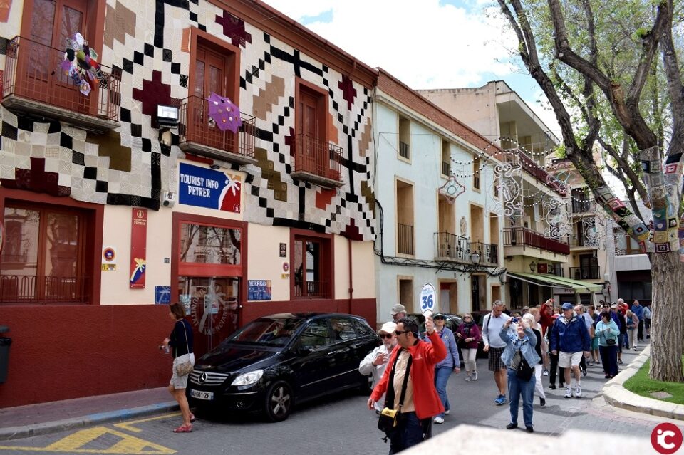 Petrer en la ruta turística de los cruceros que atracan en Alicante