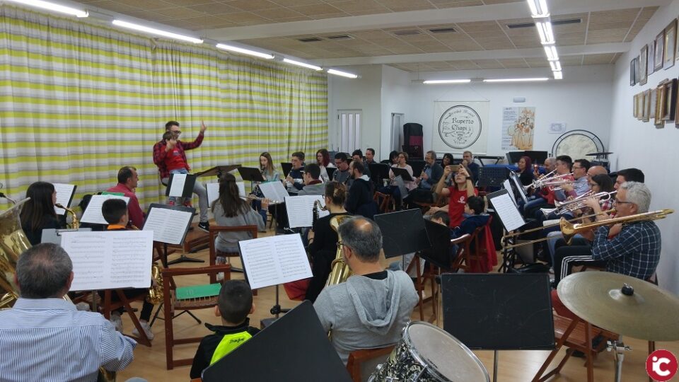 La Sociedad Musical hace su segunda muestra de instrumentos