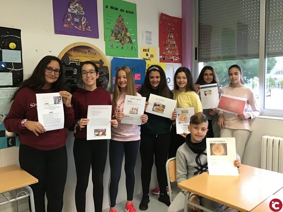 Artículo sobre la Feria de innovación educativa en IES Monastil