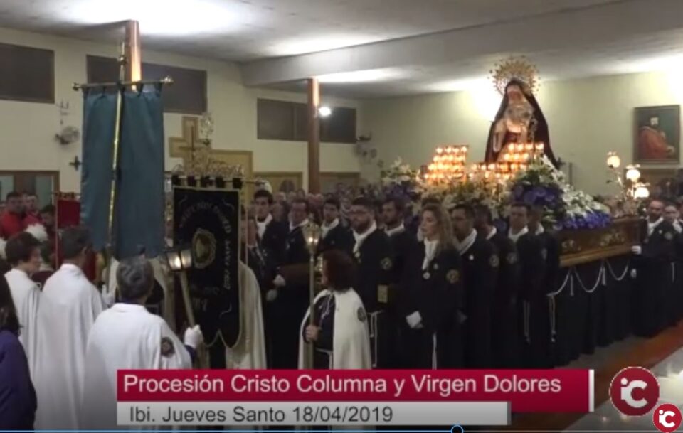 Procesión el Jueves Santo DE los pasos de la Santa Cruz