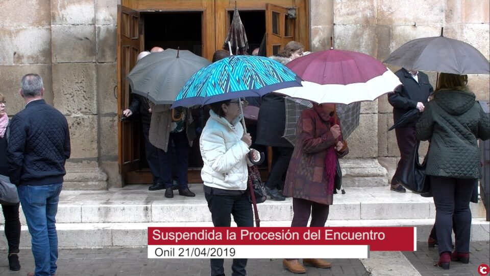 Celebración de la Procesión del Viernes Santo dentro de la iglesia y suspendida la Procesión del Encuentro del Domingo de Pascua