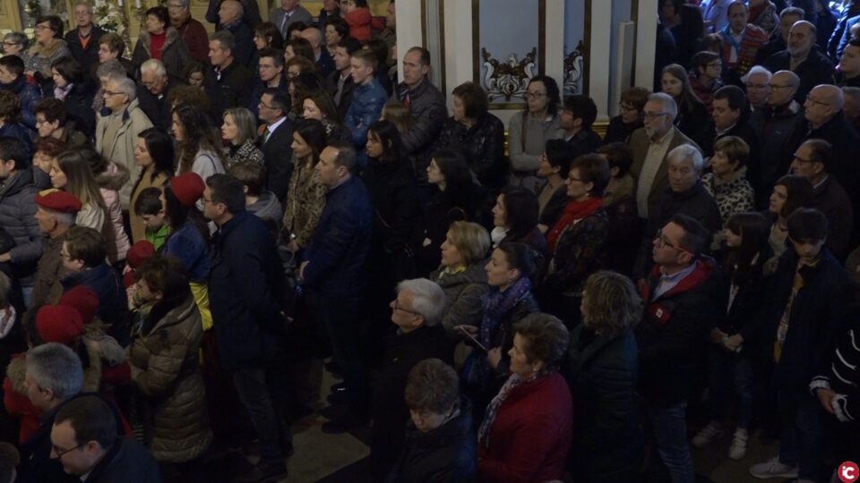 L´Ofrenda de Flors i el Res de l´Àngelus s´han portat a terme dins del temple parroquial