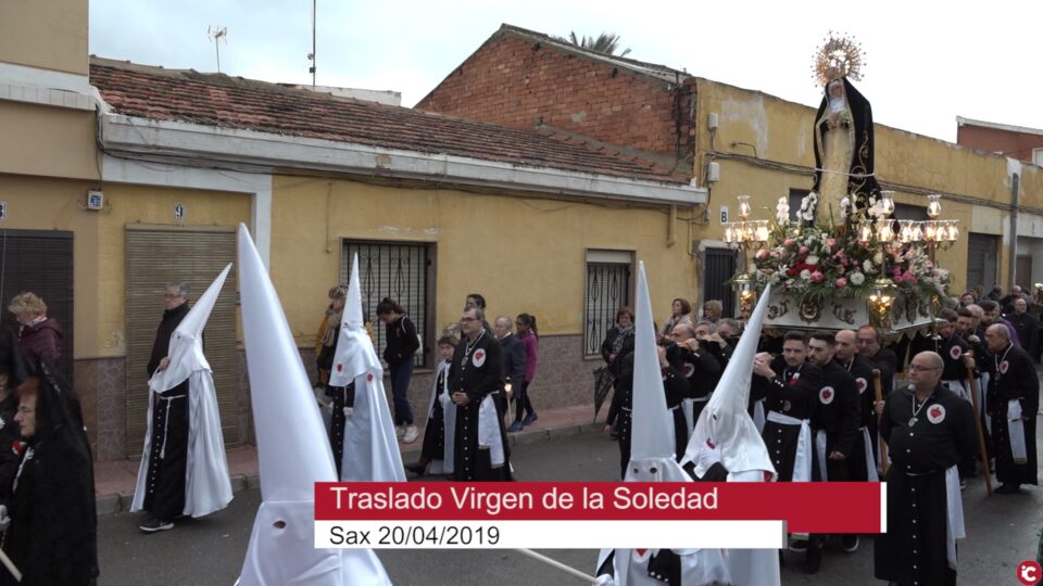 Traslado de la Santísima Virgen de la Soledad en el Sábado Santo