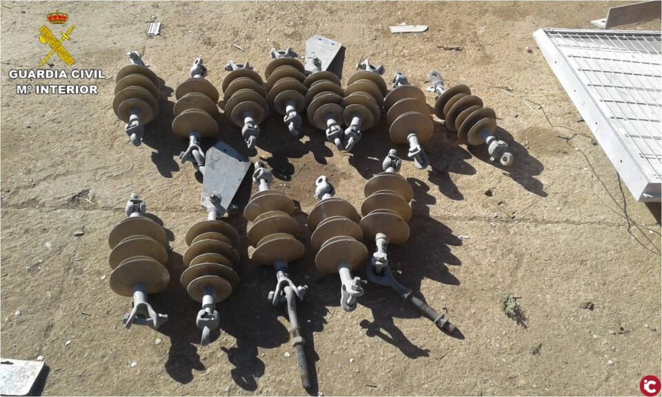 La Guardia Civil detiene en Villena y Novelda a siete personas por robos en explotaciones agrícolas y en naves industriales