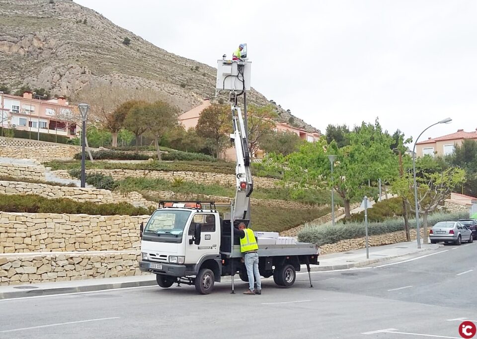 La sustitución del alumbrado público y de edificios municipales