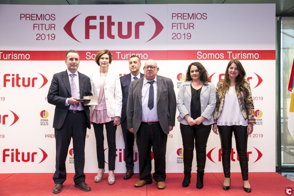 Investigadores de la UA recogen el Premio Tribuna FITUR- Jorge Vila Fradera al mejor trabajo de investigación relacionado con el turismo