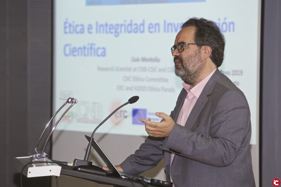 La Universidad de Alicante celebra la I Jornada del Comité de Ética con un invitado de excepción