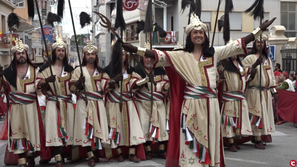Petrer celebra su Entrada Cristiana