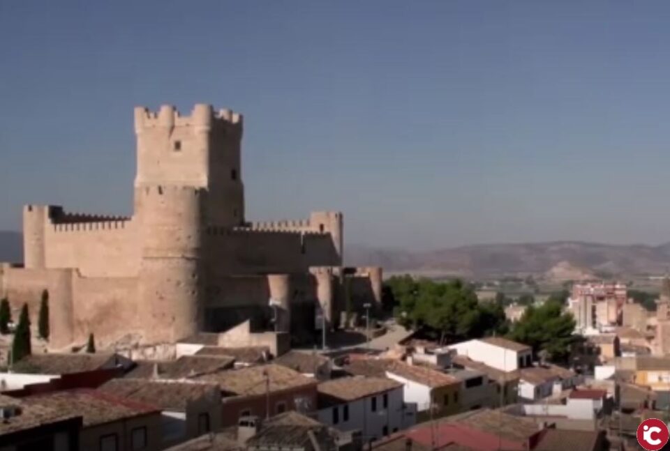 La Plataforma de Afectados por la Hipoteca de Villena consigue paralizar un desahucio