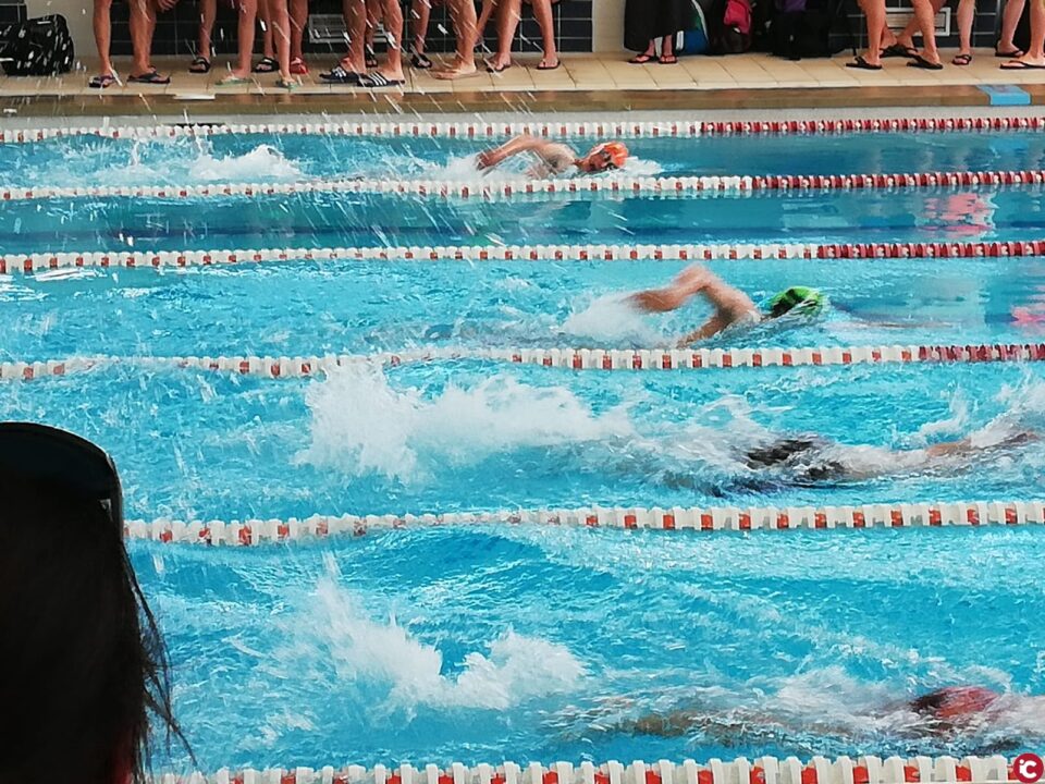 Irene Ferrándiz consigue dos mínimas para el autonómico infantil de natación
