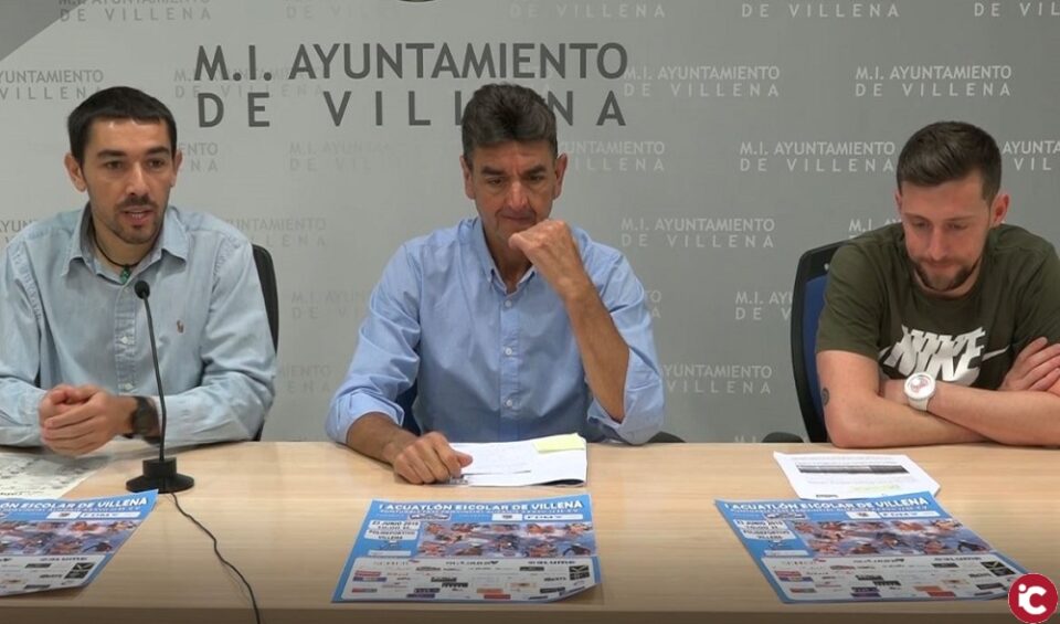 El Club Triatlón Villena celebra su I Acuatlón Escolar de Villena