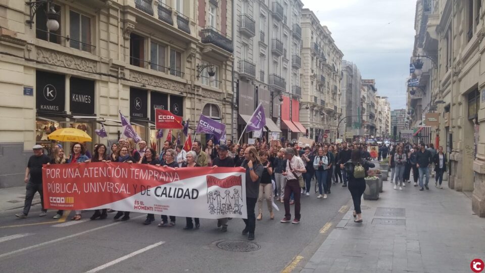 APADIS: Crónica de la jornada de huelga en defensa de la atención temprana en la Comunidad Valenciana