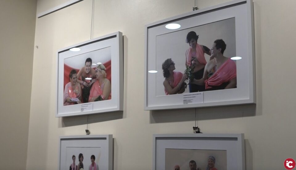 Exposición fotográfica con las imágenes que han conformado los calendarios solidarios ACMAVI
