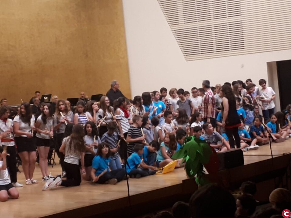 La Banda Sinfónica Municipal finaliza el ciclo de conciertos escolares ante un millar de participantes